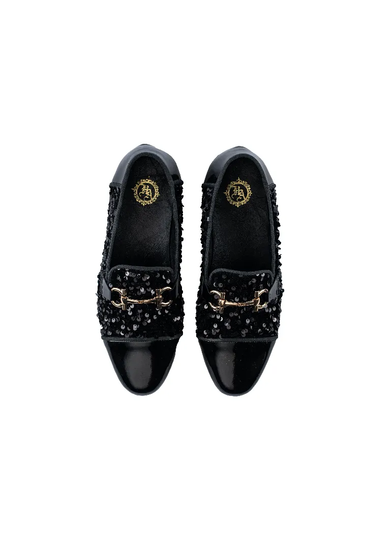 BLACK SEQUENCE SHINY TOE MOCCASIN