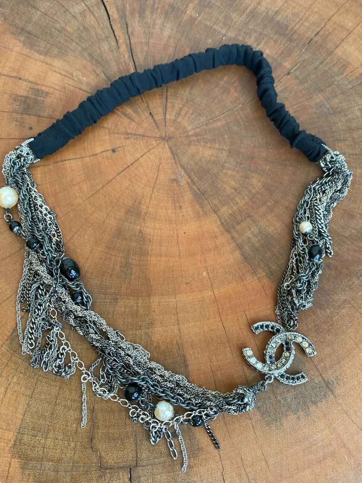 CHAINLINK PEARL NECKLACE