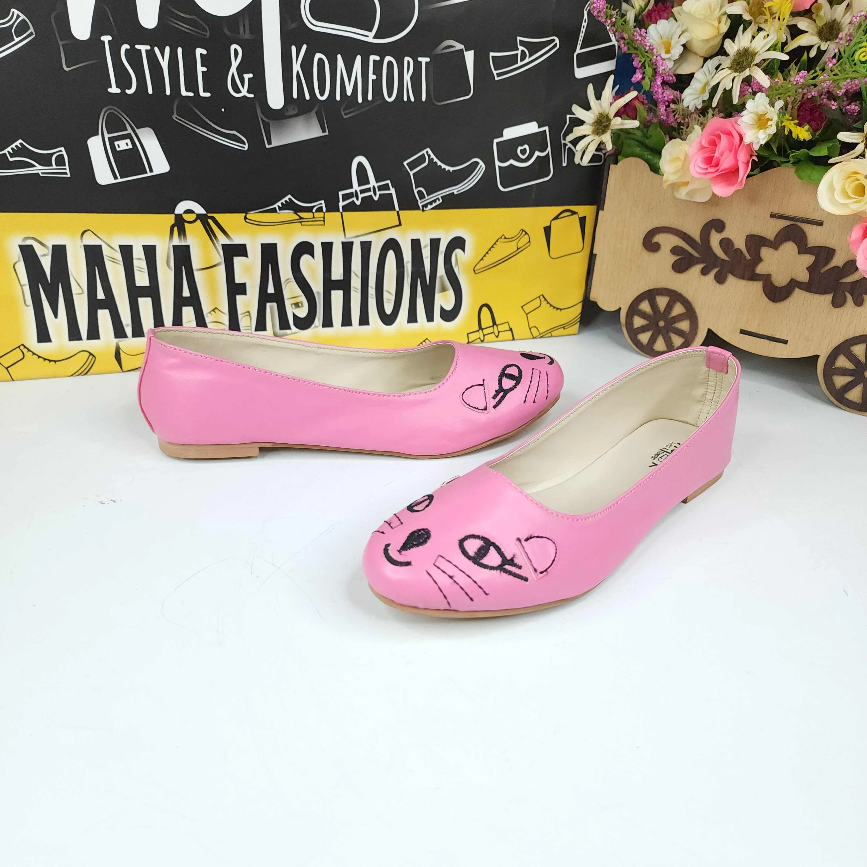 Meow Casual Pumps