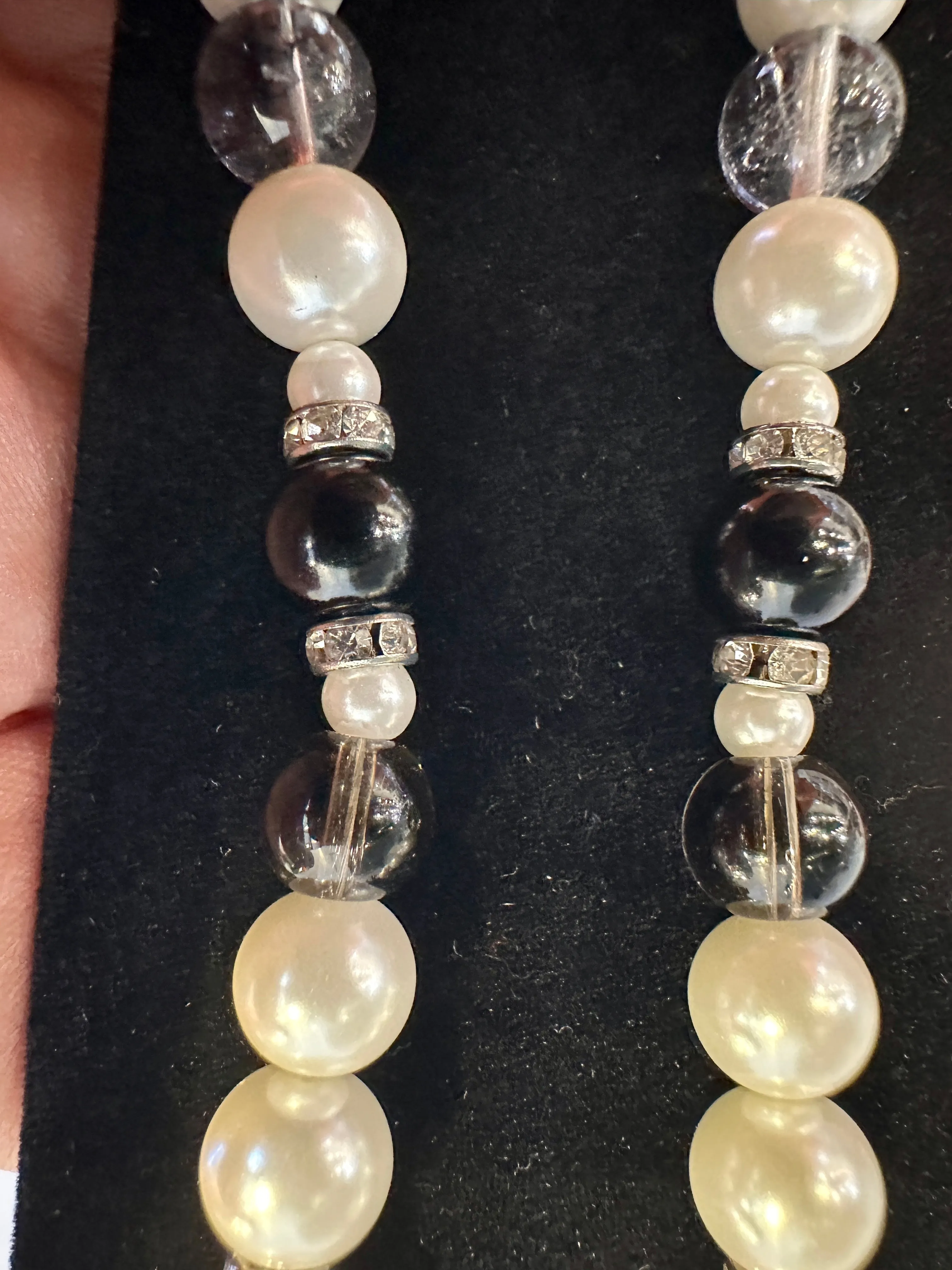 Pearl Rhinestone Dangle Pierced Earrings (Authentic New)