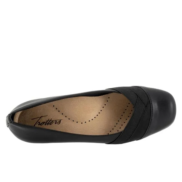 Stella Pump Black Slip-ons