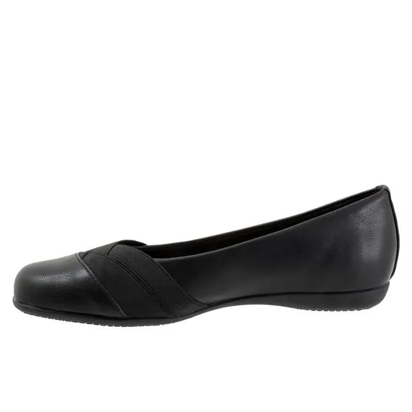 Stella Pump Black Slip-ons